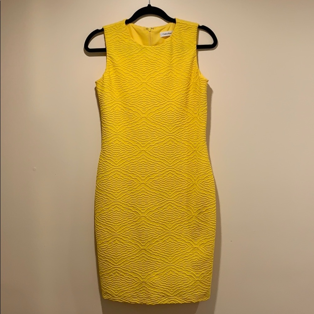 Fun bright yellow dress.